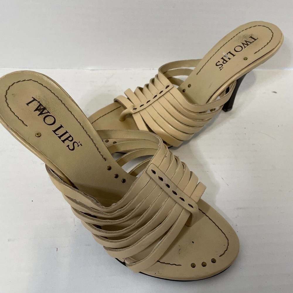 TWO LIPS Women's Size 5 1/2 M Pumps Heels Tan Leather Made in Brazil